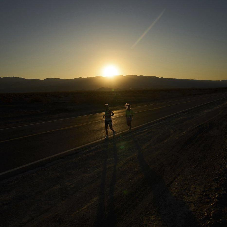The grueling 135-mile journey of a 66-year-old runner through one of the hottest places on Earth